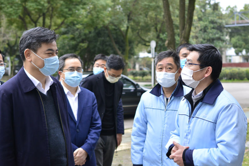 一手抓防疫，一手抓复工 ——开云手机官方版在线入口在行动